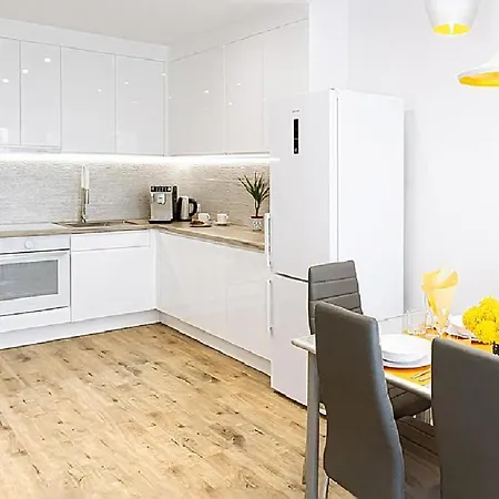 Krok Od Baltyku - Apartament Premium 아파트 다르워보